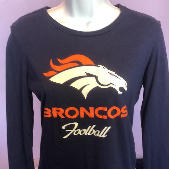 BRONCOS FOOTBALL • NFL TEAM APPAREL • WOMENS LONG SLEEVE TSHIRT • sz S - Picture 3 of 9